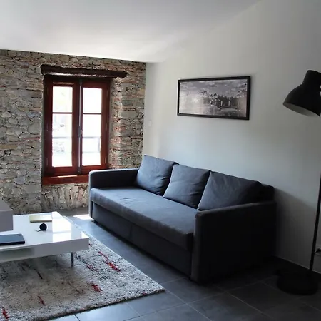 Le Voltaire Apartment *
